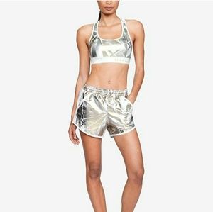 UNDER ARMOUR Fly By Shorts Sports Bra Set Lot Gold